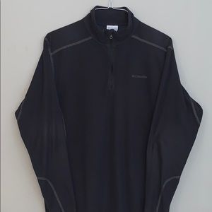 Columbia light weight pullover.